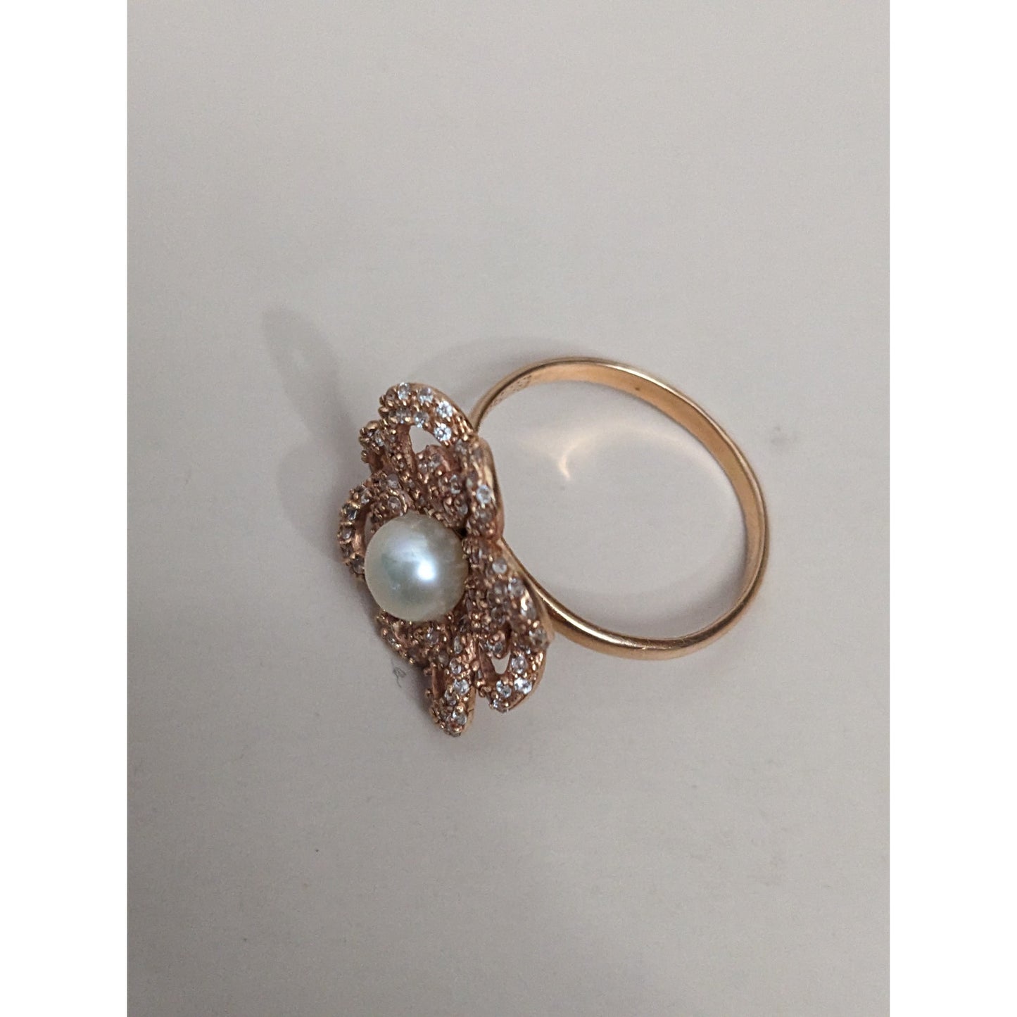 Vintage 14k Rose Gold Faux Pearl White Stone Accent Heart Clover Ring Size 8.25