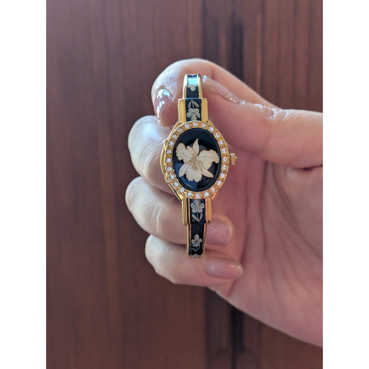 Vintage Andre Mouche Gold Tone Peekaboo Watch Black Enamel White Flower & Stones