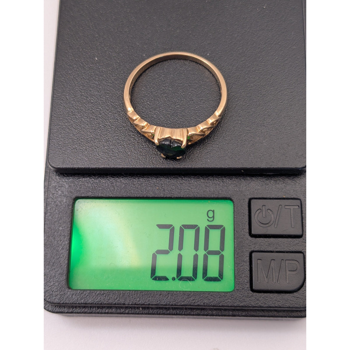 Vintage 14k Solid Gold Heart Pattern Ring Band with Heart Sapphire Size 7.25
