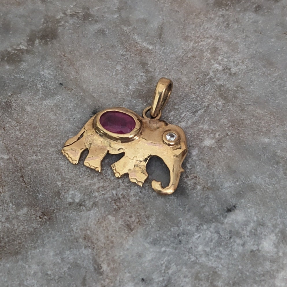Vintage 14k Yellow Gold Lab Ruby Elephant Charm Pendant