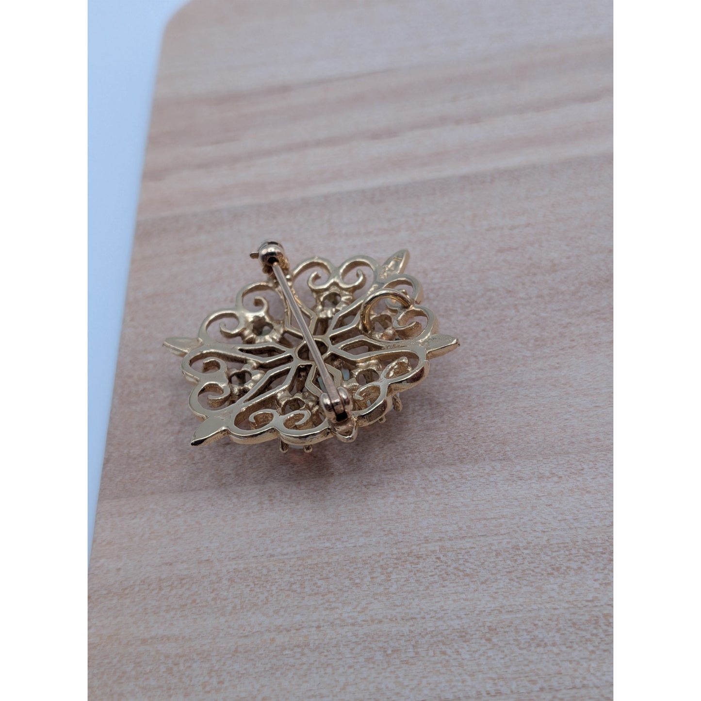 Vintage 14k Yellow Gold Cluster of Opals Flower Brooch or Pendant