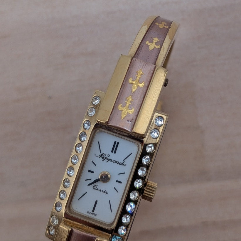 Vintage Nippondo Gold Tone Dainty Manual Watch Pink Enamel Fleur De Lis Accents
