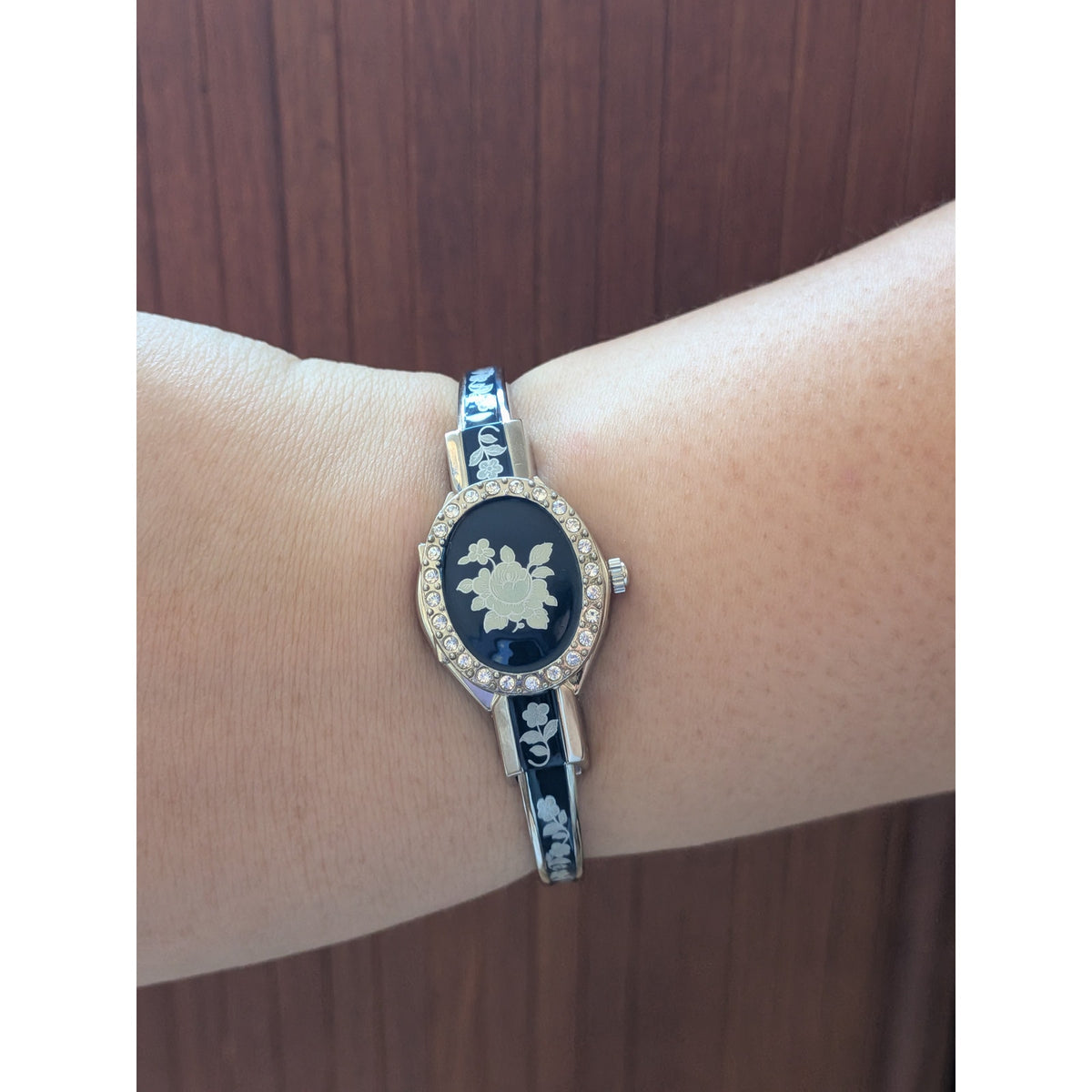 Vintage Andre Mouche Silver Tone Peekaboo Watch Blue Enamel White Flowers w/Box
