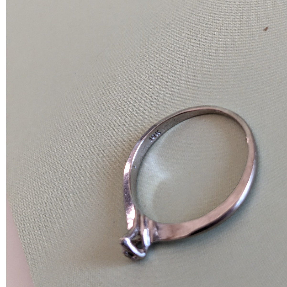 Vintage 10k White Gold SUPER DAINTY MINI Heart Diamond Ring Size 5US