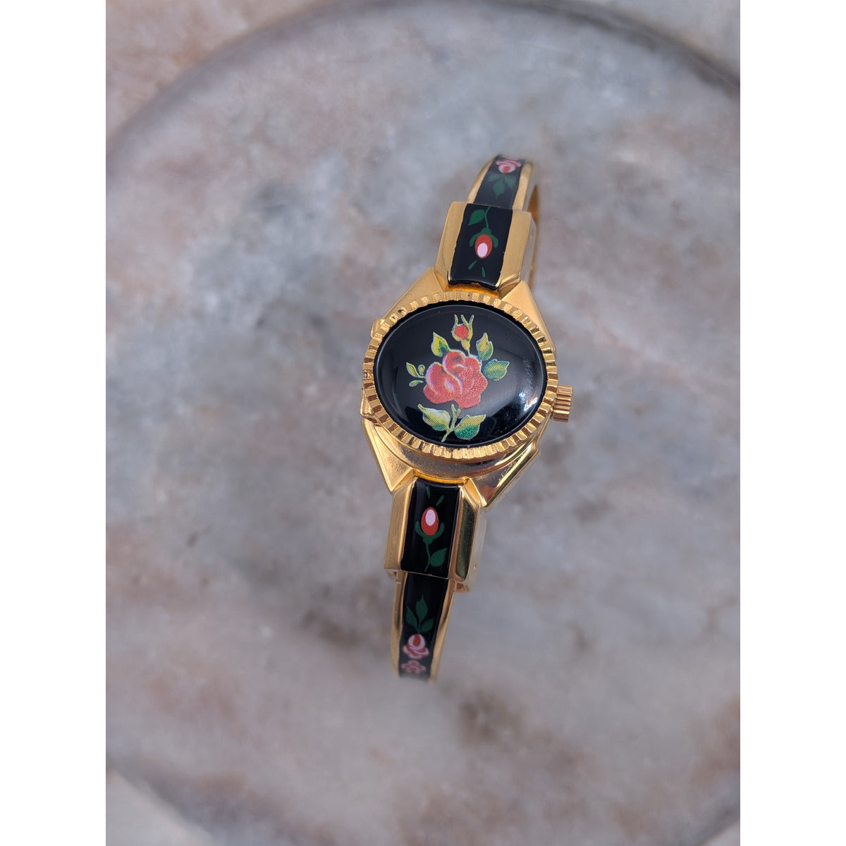 Vintage Itraco Gold Tone Peekaboo Watch Black Enamel Red Florals