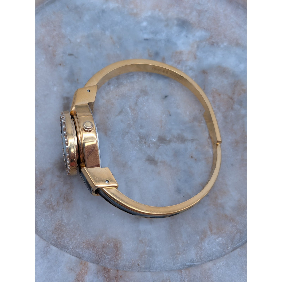 FLAW Vintage Andre Mouche Gold Tone Peekaboo Watch Green Orchid Theme