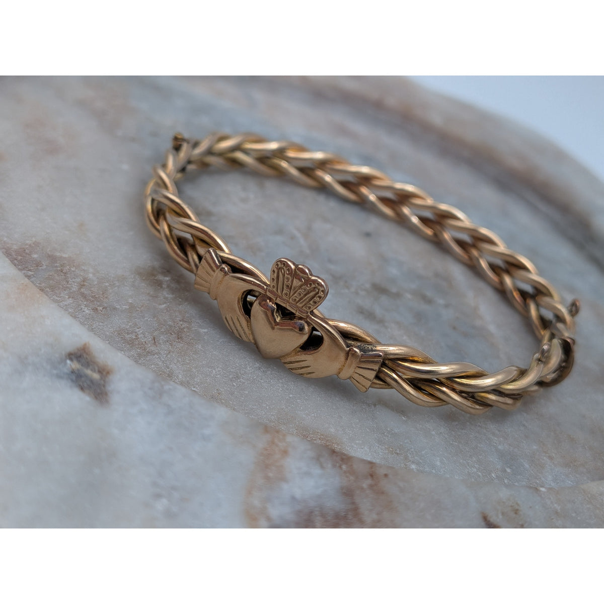 Vintage 9K Gold Filled Irish Claddagh Braided Bangle Bracelet