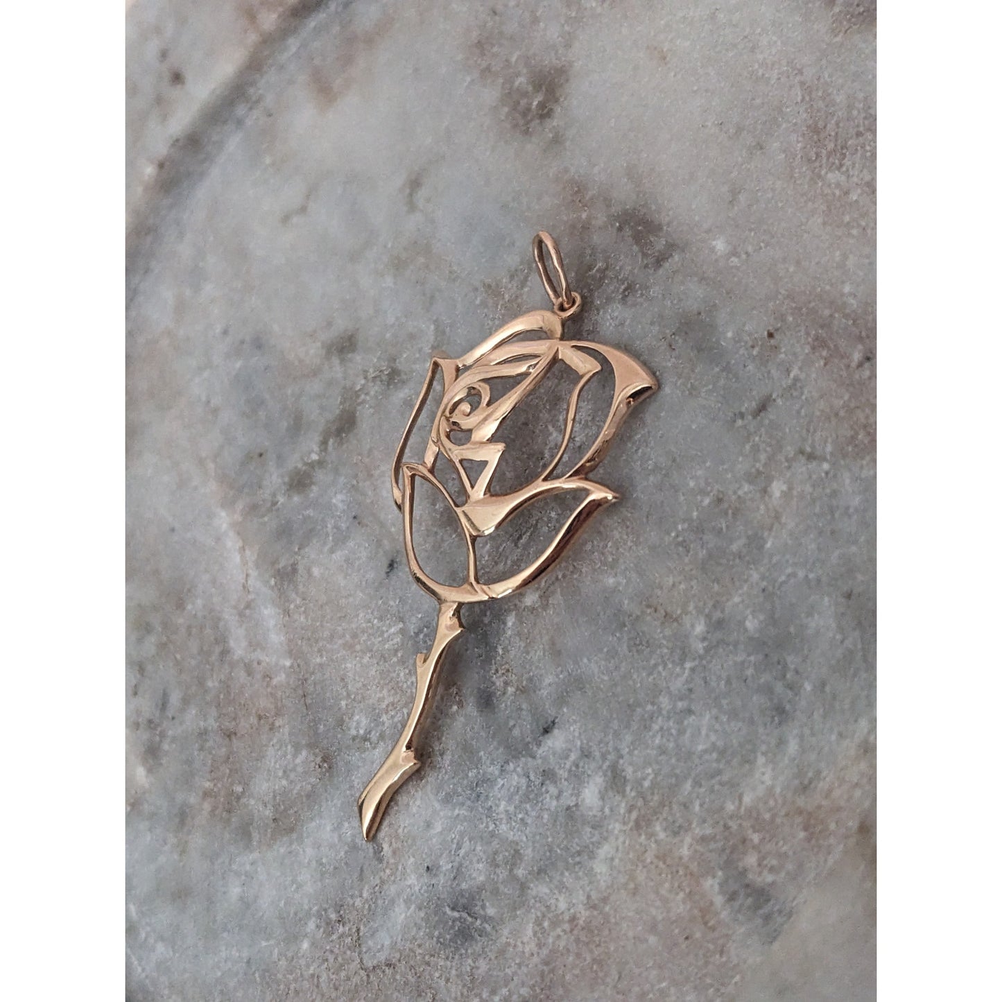 Vintage 14k Yellow Gold Rose Flower Cutout Pendant