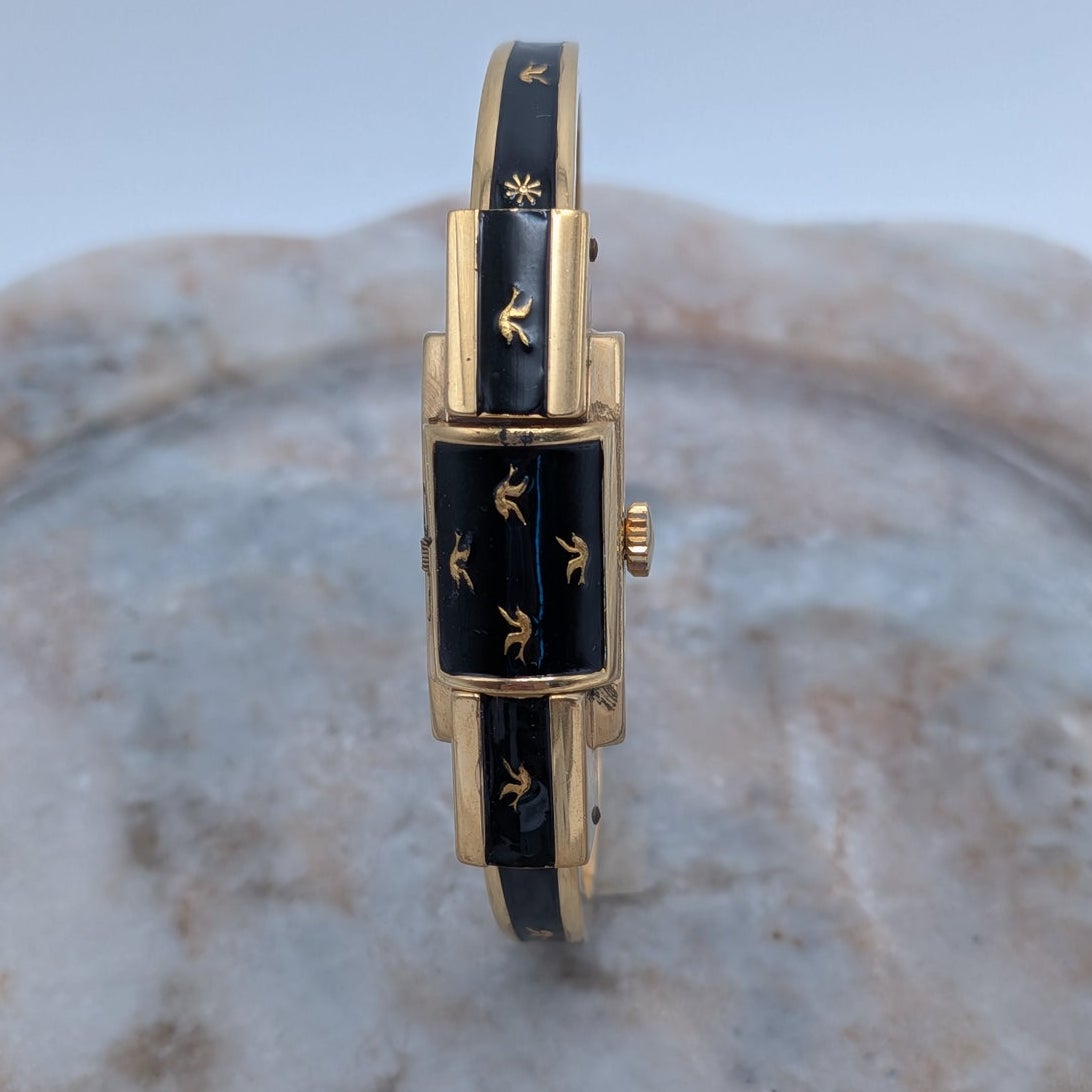 Vintage Chandler MANUAL Gold Tone Peekaboo Watch Gold Bird & Flower Accents