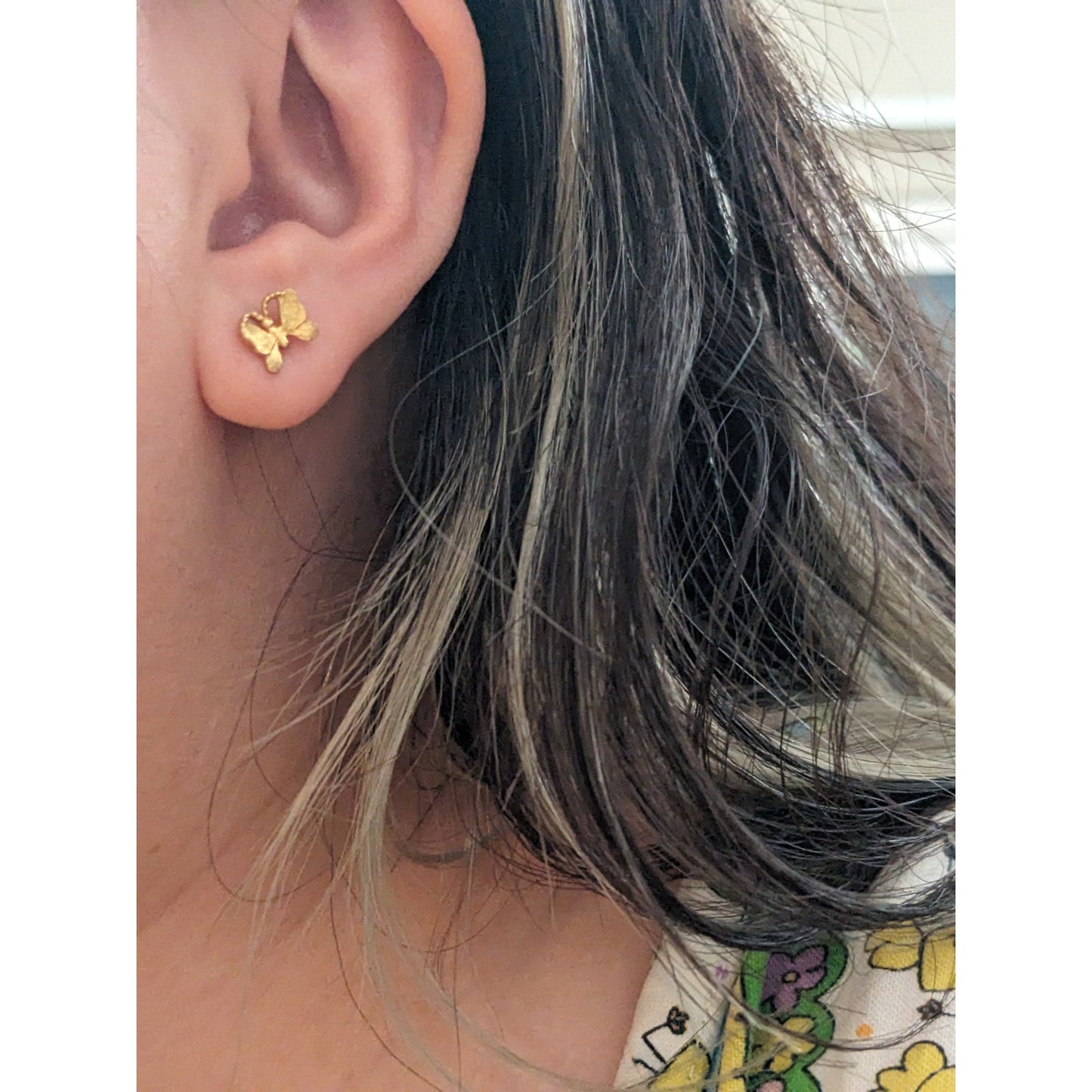 Vintage 14k Unmarked Dainty Tiny Butterfly Earring Studs