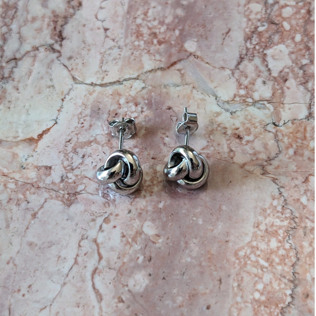 Vintage 14k White Gold Italy Love Knot Stud Earrings 0.58g