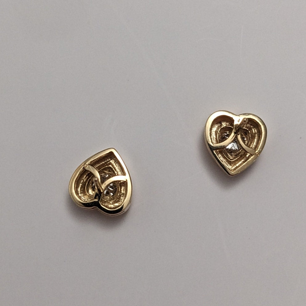 Vintage UGEM 14k Yellow Gold & 0.50ct Eye Clean Diamond Heart Studs NO BACKS