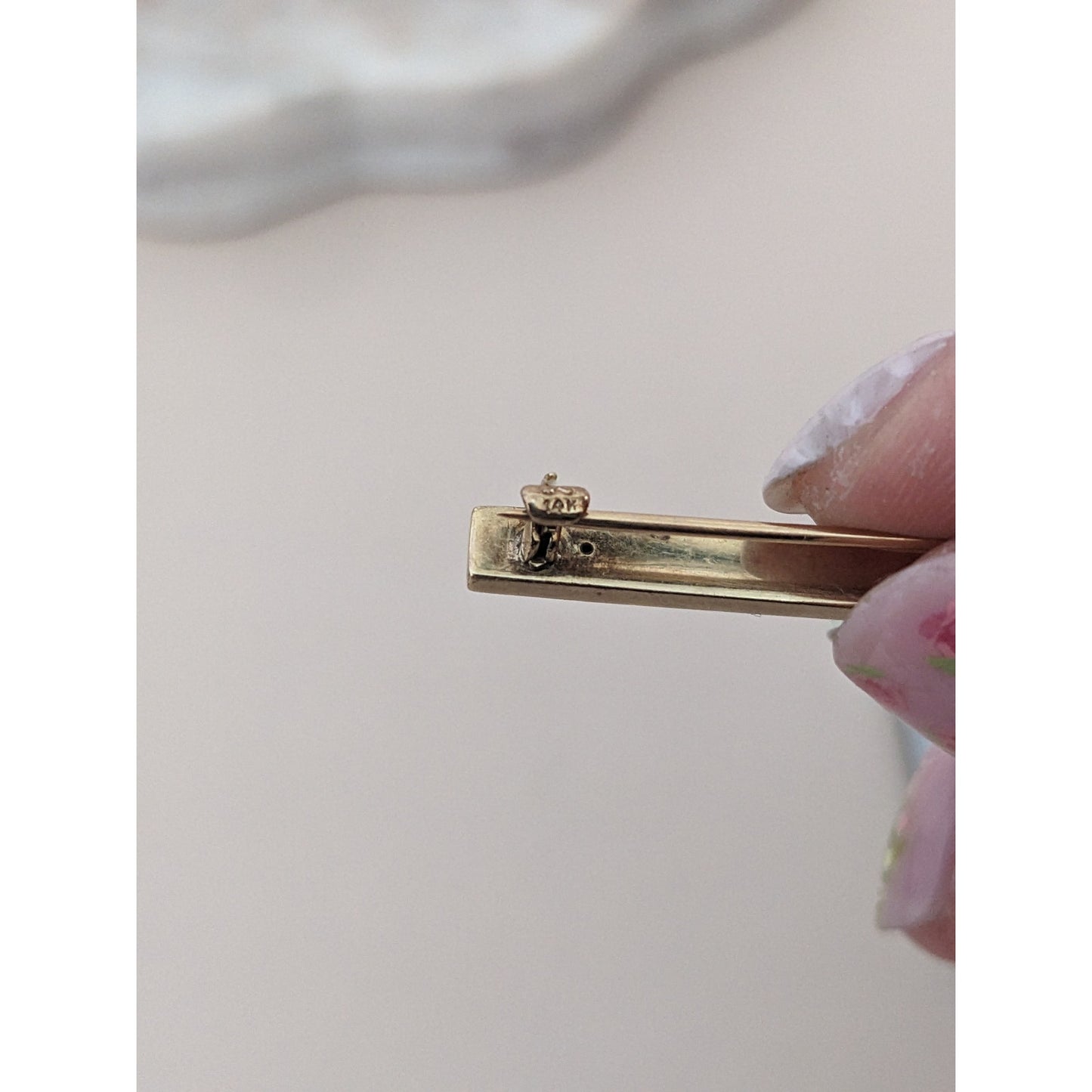 Vintage 14k White & Yellow Gold Bar Brooch with Blue Sapphire