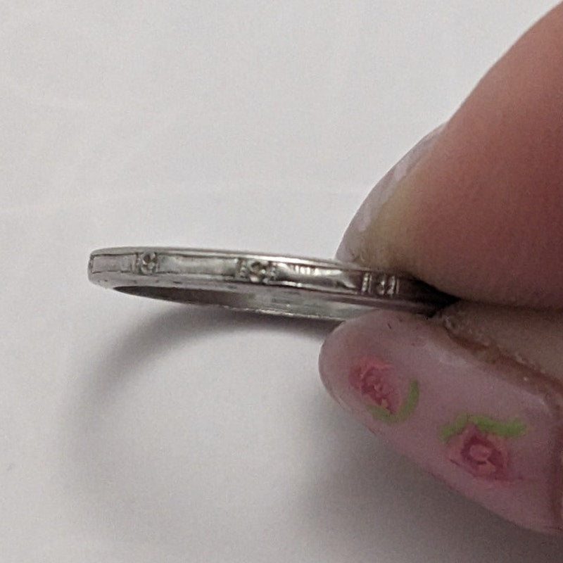 Vintage Hillcraft Platinum Delicate Dainty Etched Band Ring Size 4.75