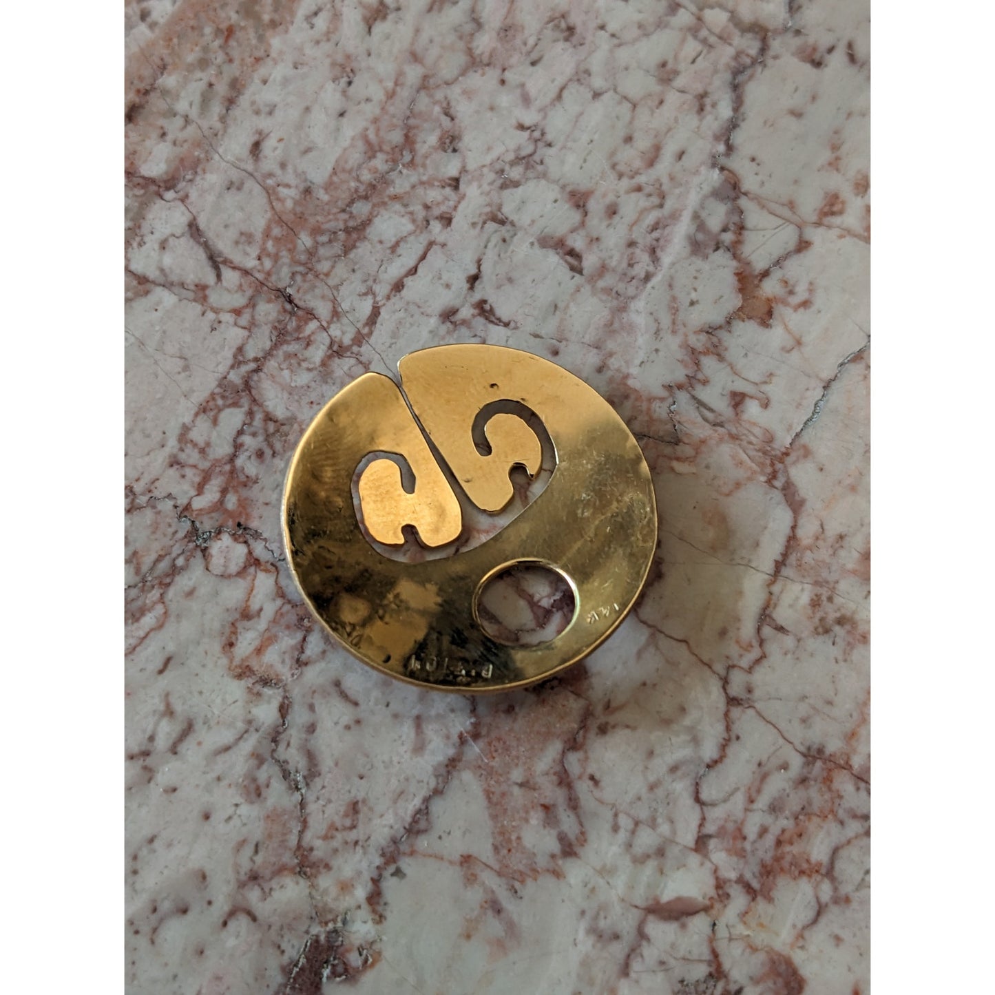 Vintage 14k Yellow Gold Modernist Medallion Cutout Pendant NO BAIL