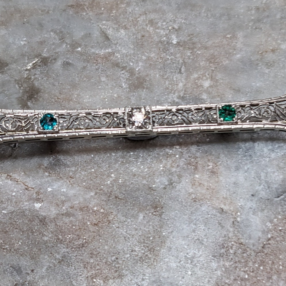 Vintage 18k White Gold Filigree Bar Brooch 0.25ct European Diamond & 2 emeralds
