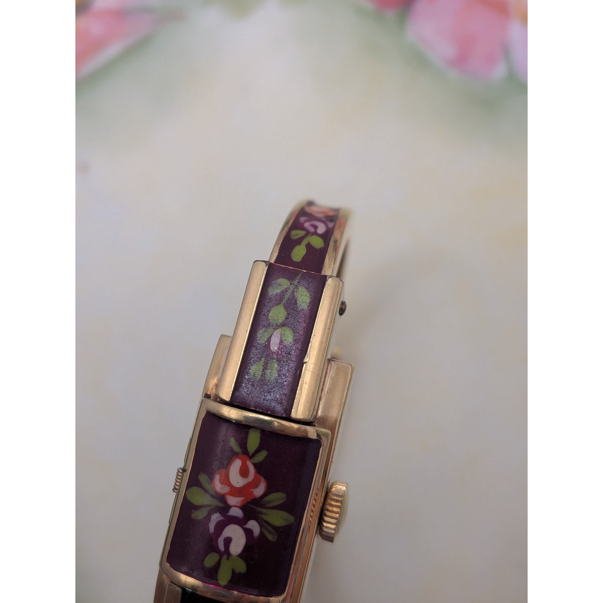 Vintage Ritma Gold Tone Peekaboo Manual Watch Deep Red Enamel Painted Flowers