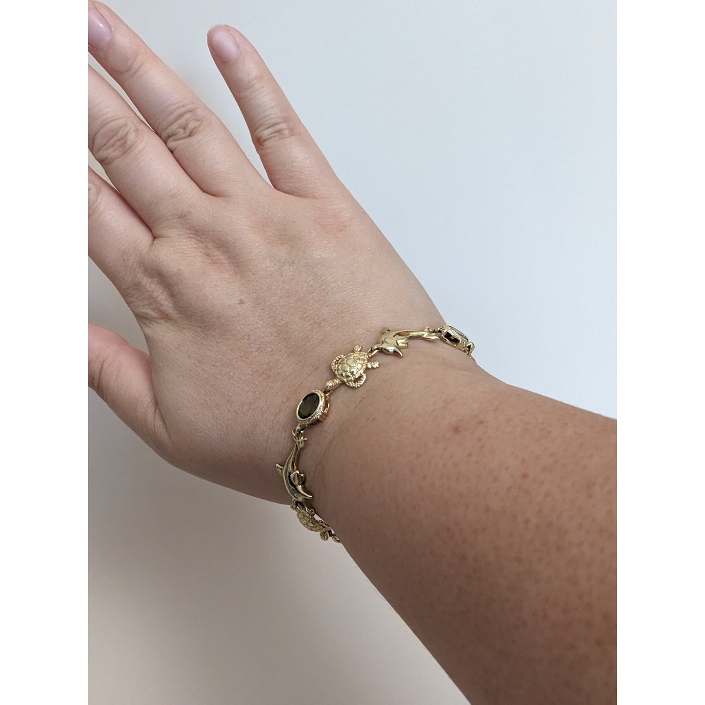 Vintage 14k Yellow Gold Peridot Turtle and Dolphin Bracelet 7.5in