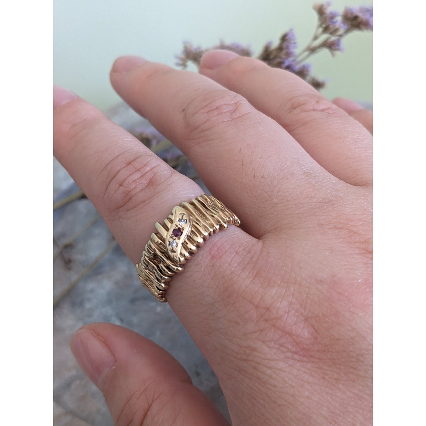 Vintage Unmarked 14k Yellow Gold Abstract Bark Branch Modernist Wide Band Ring