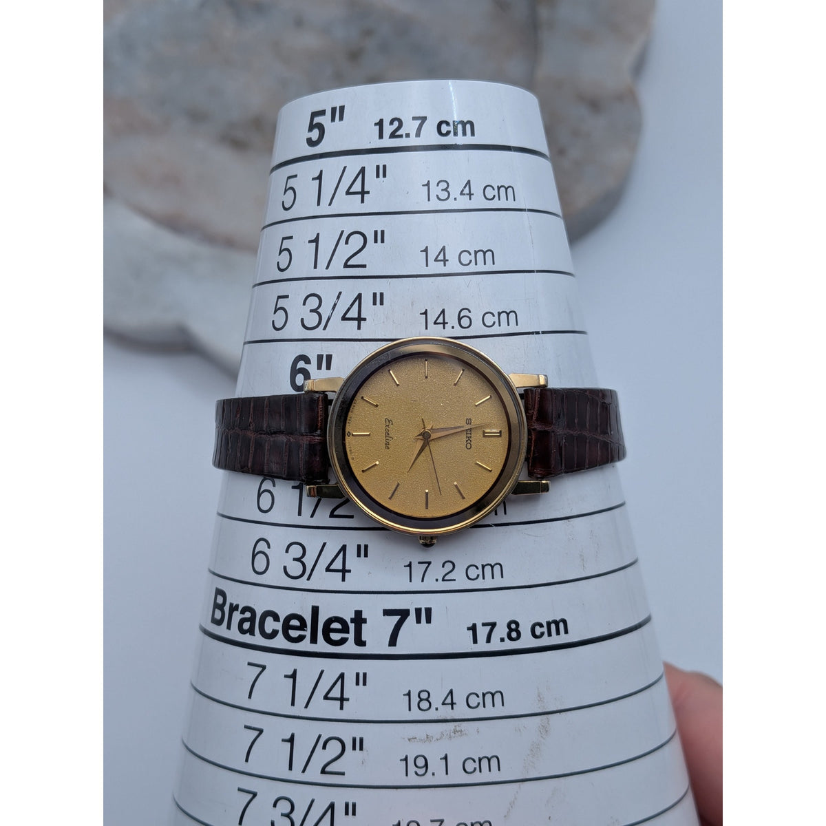 Vintage Seiko Exceline Minimalist Gold Dial 80s Quartz Watch 7321-0390