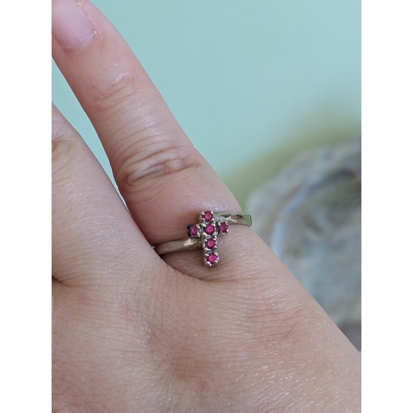 Vintage 10k White Gold Spinel Cross Shaped Ring Size 6