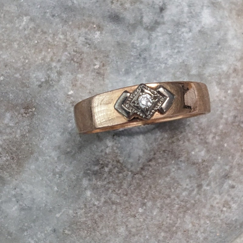 Vintage 1990s 14k Gold Deco Retro Inspired Simple Band Ring Size 6.75