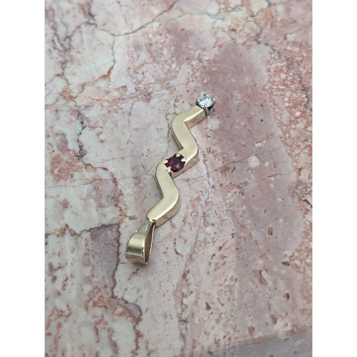 Vintage Unmarked 12k Gold Wavy Squiggle Pendant with Ruby and Diamond (Chipped)