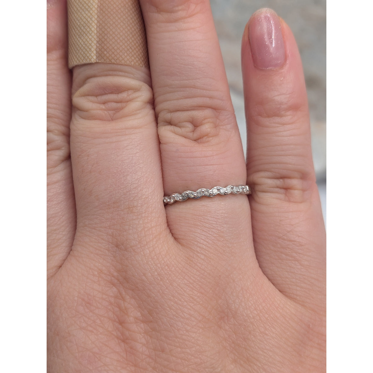Preowned 10k Solid White Gold Dainty Wave Stacker Ring Size 6.75 Diamond Accents