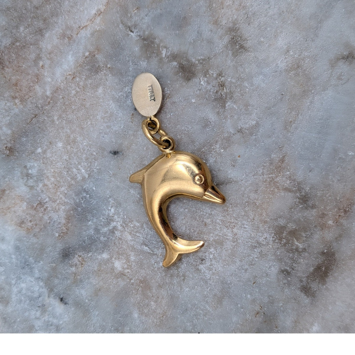 Vintage 18k Solid Yellow Gold Mini Dolphin Charm and Tag w/ Jump Ring (open)