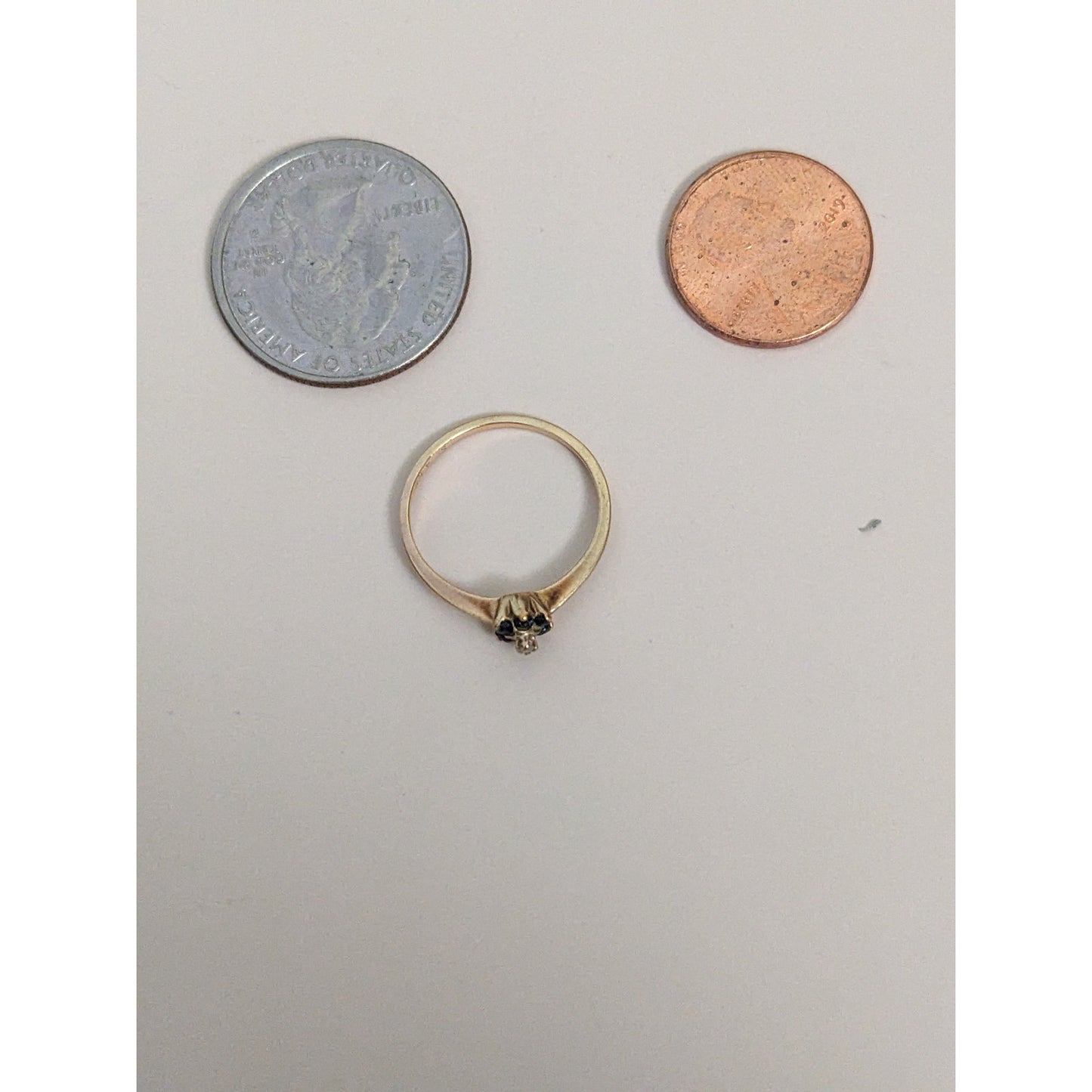 Vintage 10k Yellow Gold Mini Dainty Spinel Cluster Flower Ring Size 6.25