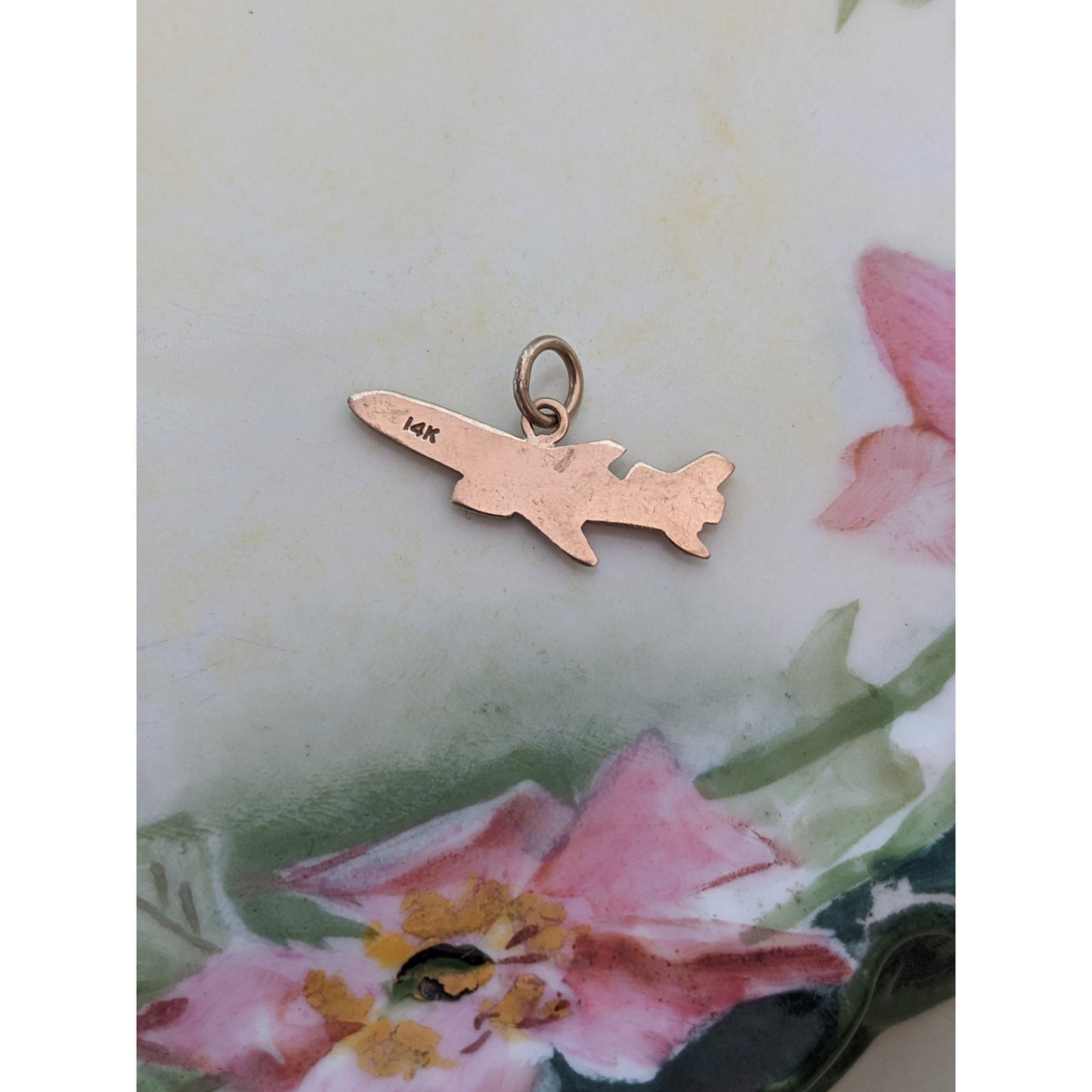 Vintage 14k Yellow Gold Let Airliner Plane Pendant (one sided)