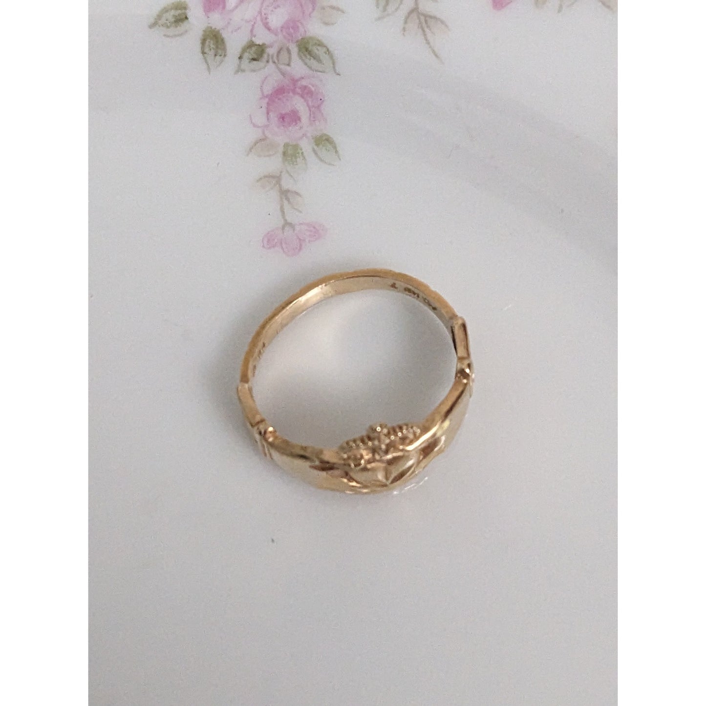 Vintage 14k Michael Anthony Claddagh Friendship Ring Size 5