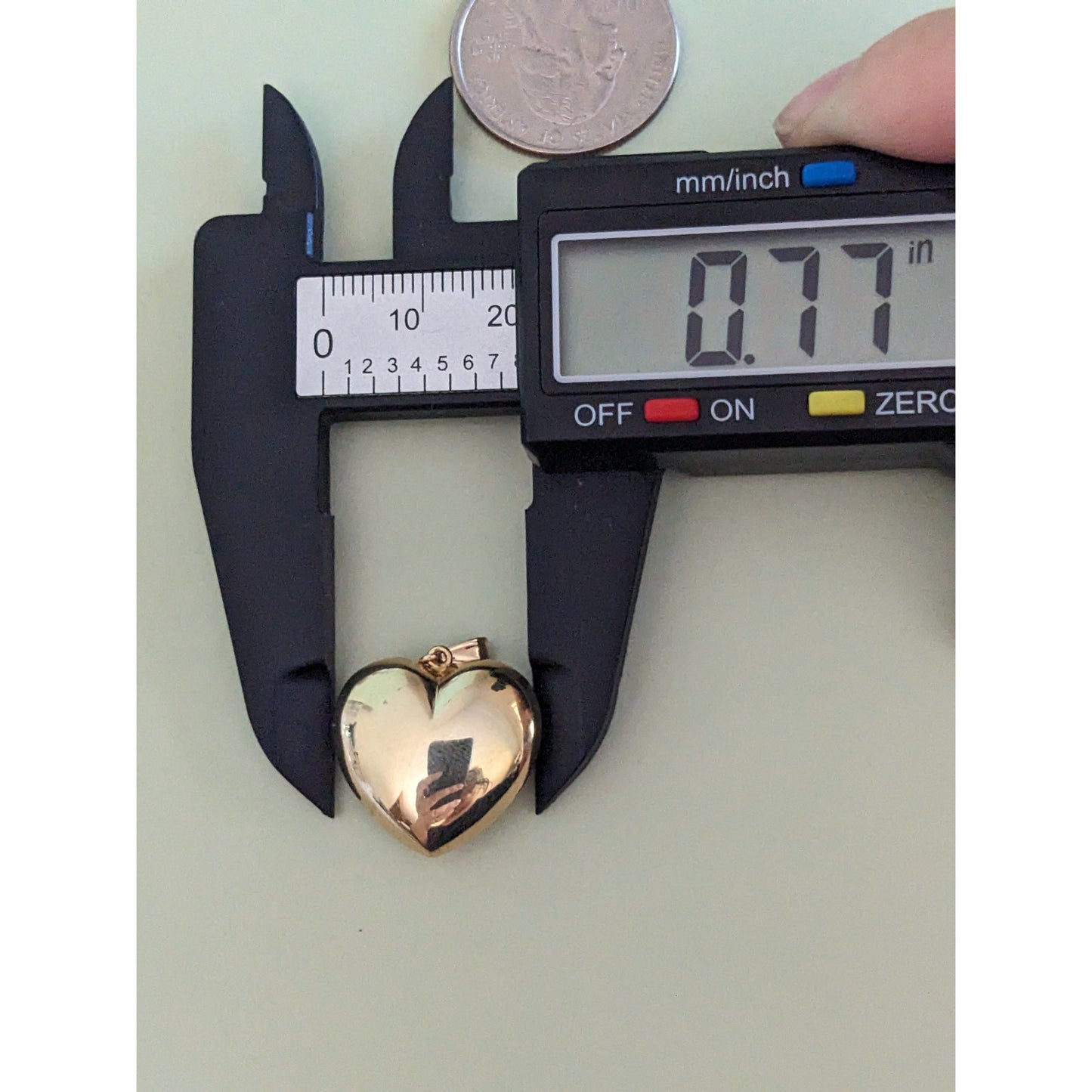 Vintage 14k Yellow Gold Puffy Hollow Heart Charm/Pendant