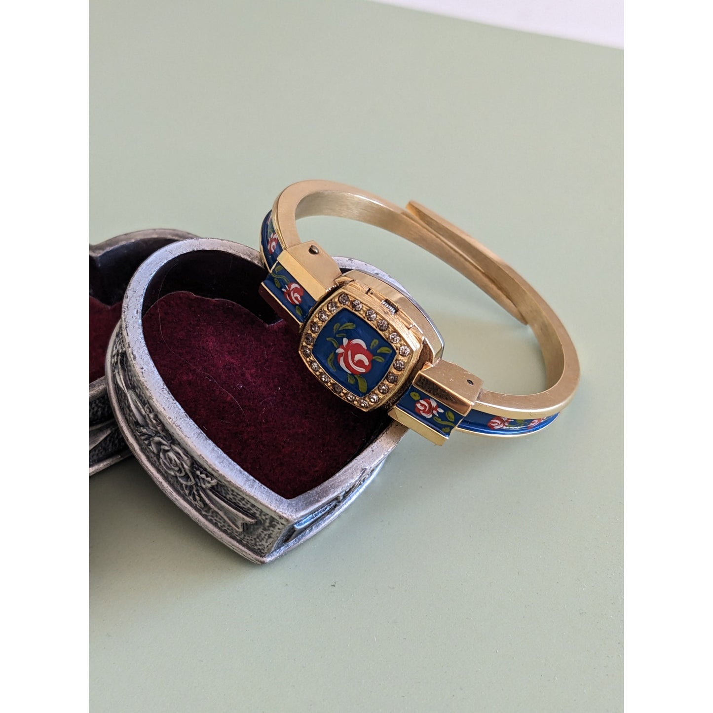 Vintage Chandler Gold Tone Metal with Blue Enamel Floral Watch
