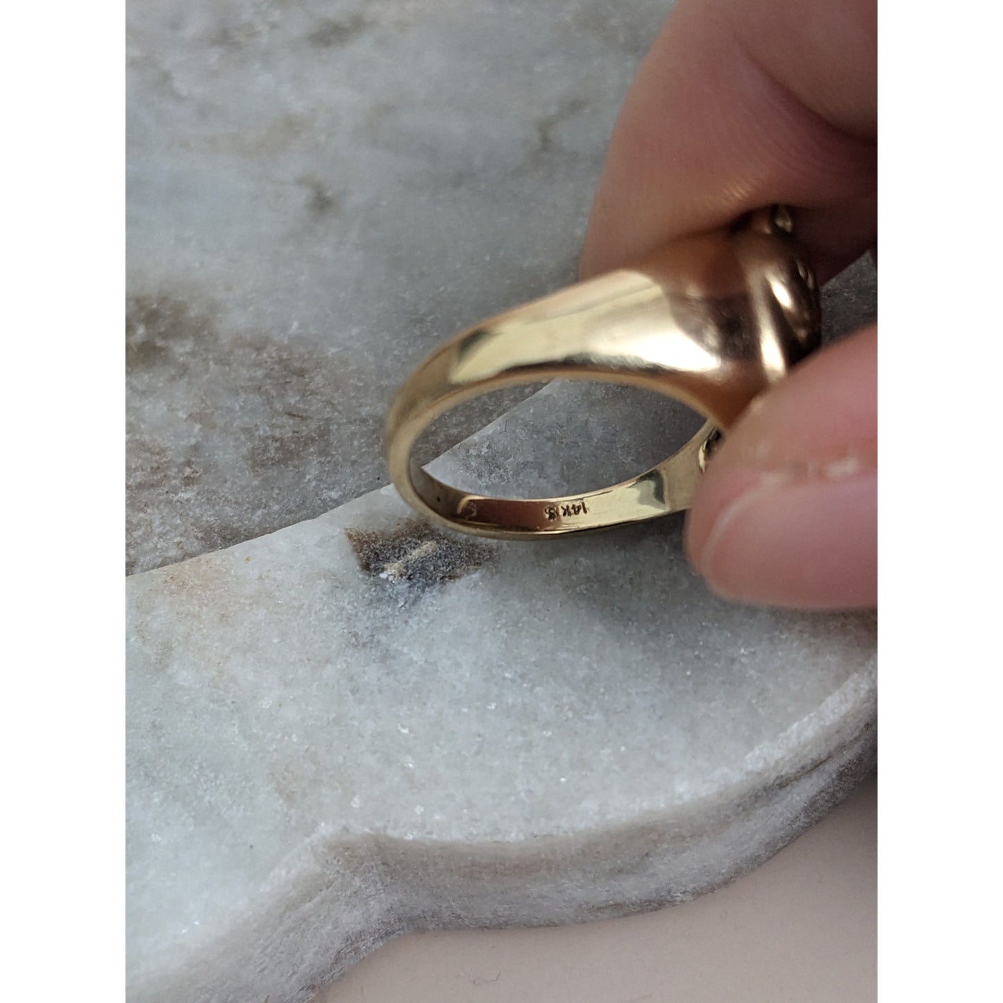 Vintage 14k Yellow Gold Heart Shaped Cat Ring Size 7