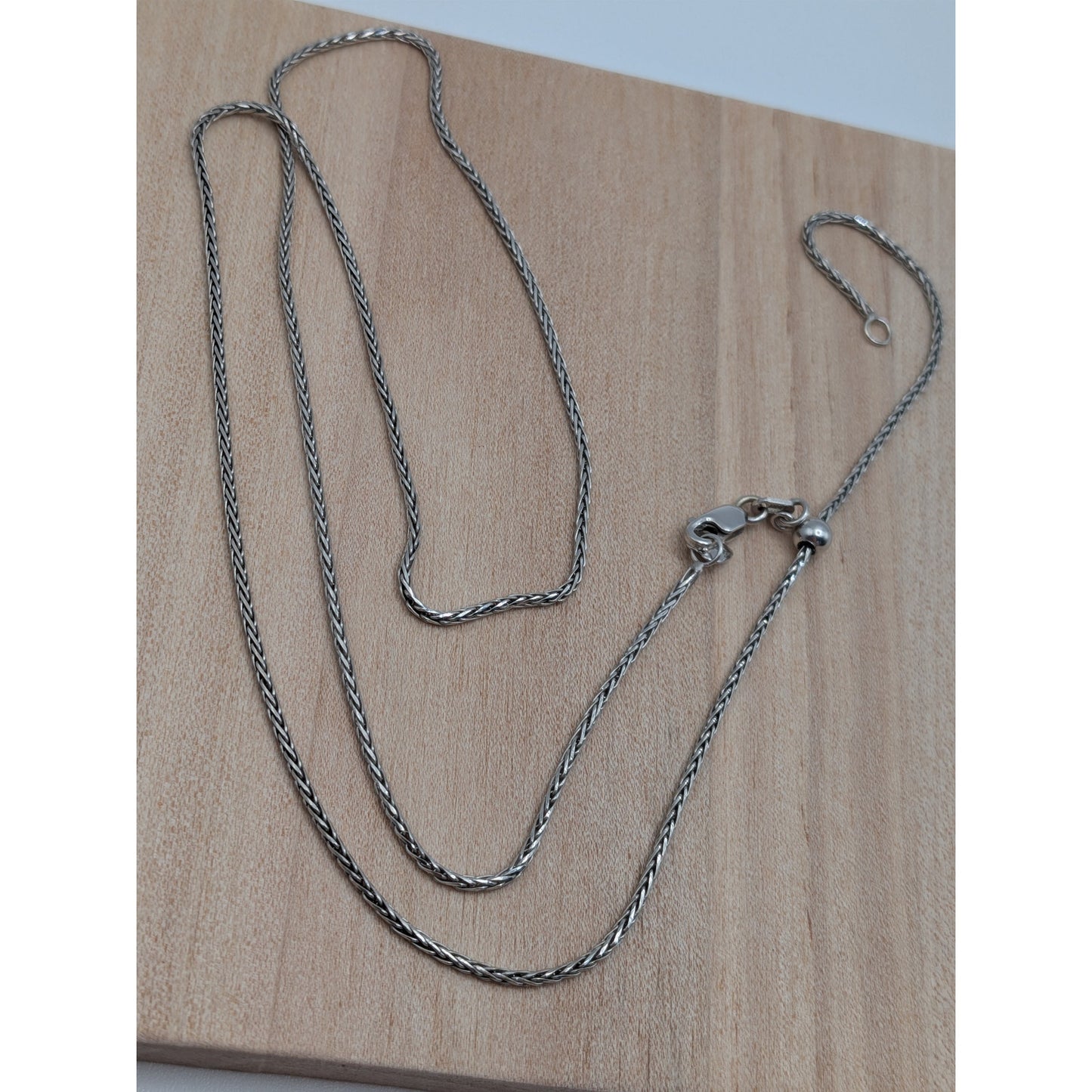 Preowned Versatile 14k White Gold Wheat Chain Necklace Sliding Clasp
