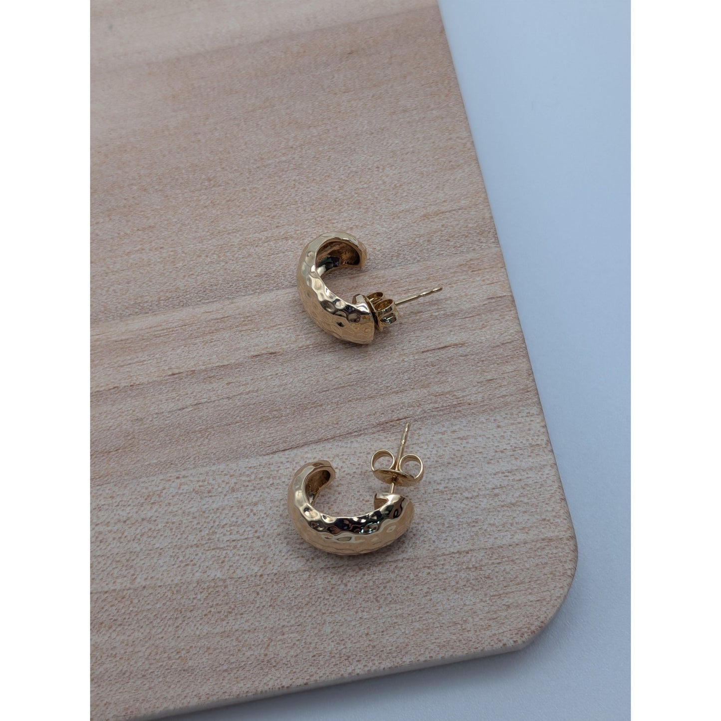 Estate 14k Yellow Gold Hammered Half Hoop Post Back Earrings