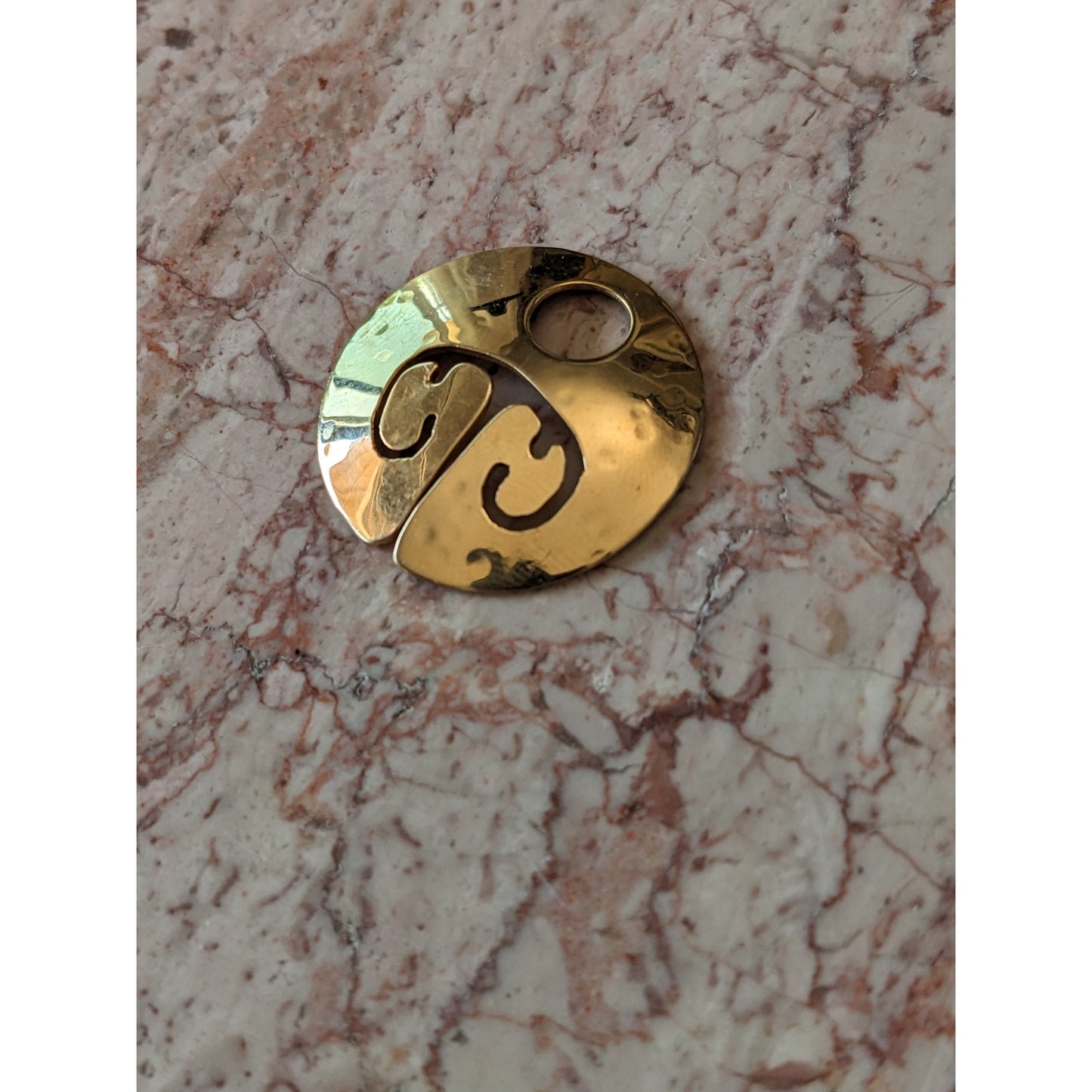 Vintage 14k Yellow Gold Modernist Medallion Cutout Pendant NO BAIL