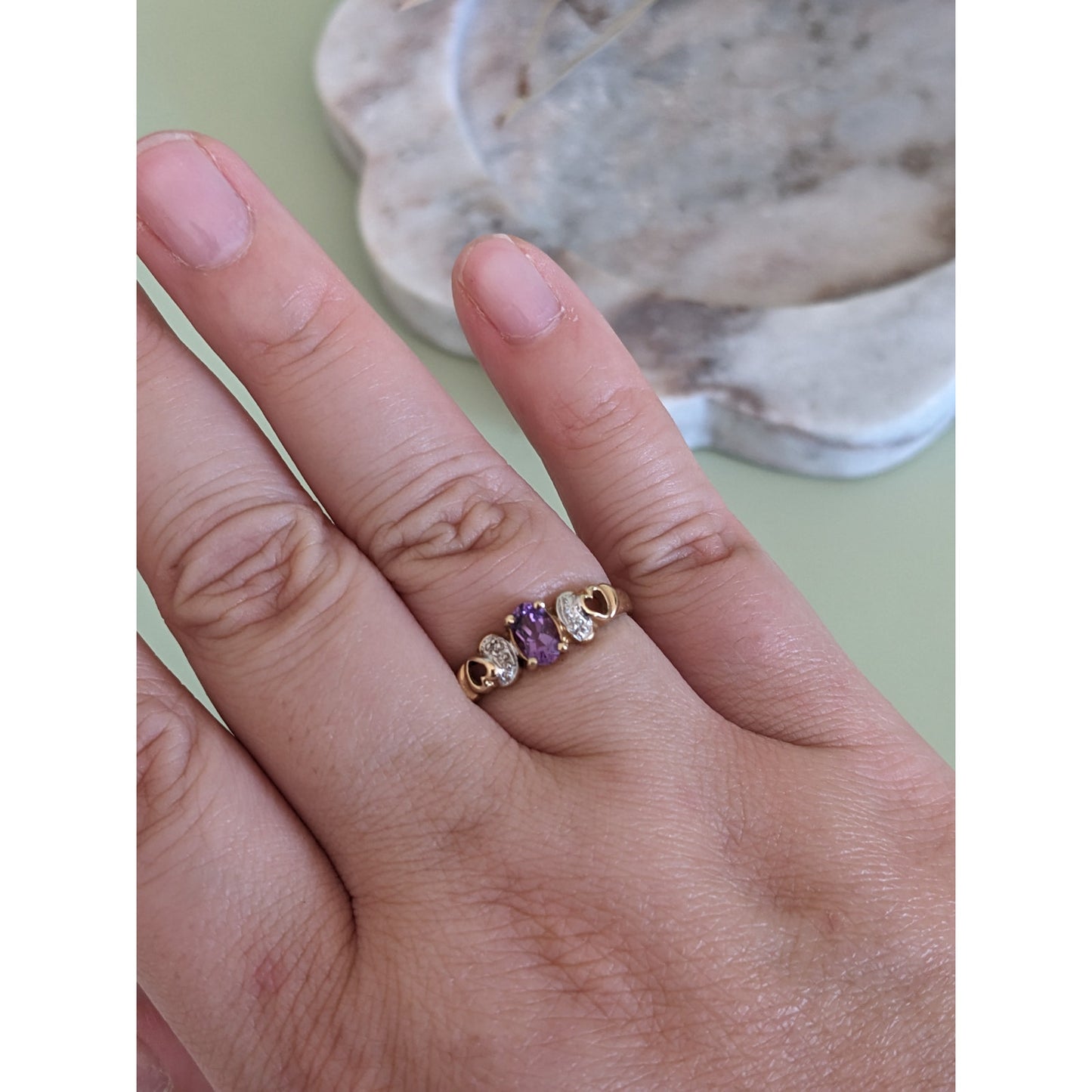 Vintage 10k Yellow Gold Purple Amethyst Ring White Gold Accents & Heart Cutouts