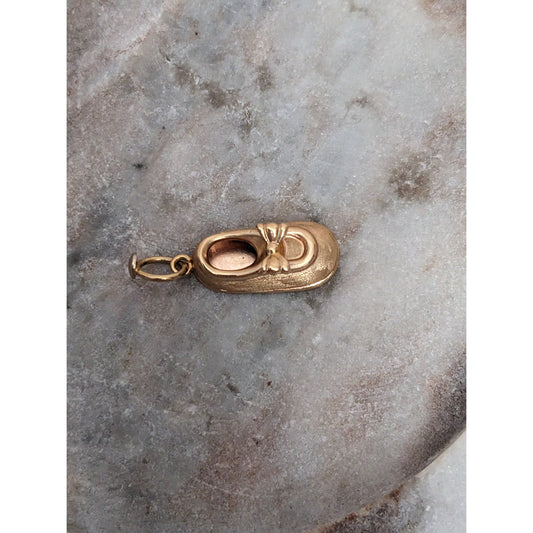Vintage 14k Yellow Gold Baby Boe Shoe Charm Pendant