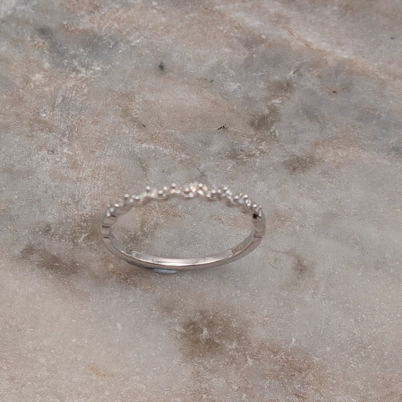 Preowned 10k Solid White Gold Dainty Wave Stacker Ring Size 6.75 Diamond Accents
