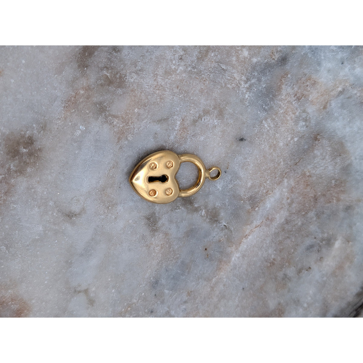 Vintage Unmarked 18k Solid Gold 3D Heart Padlock Charm