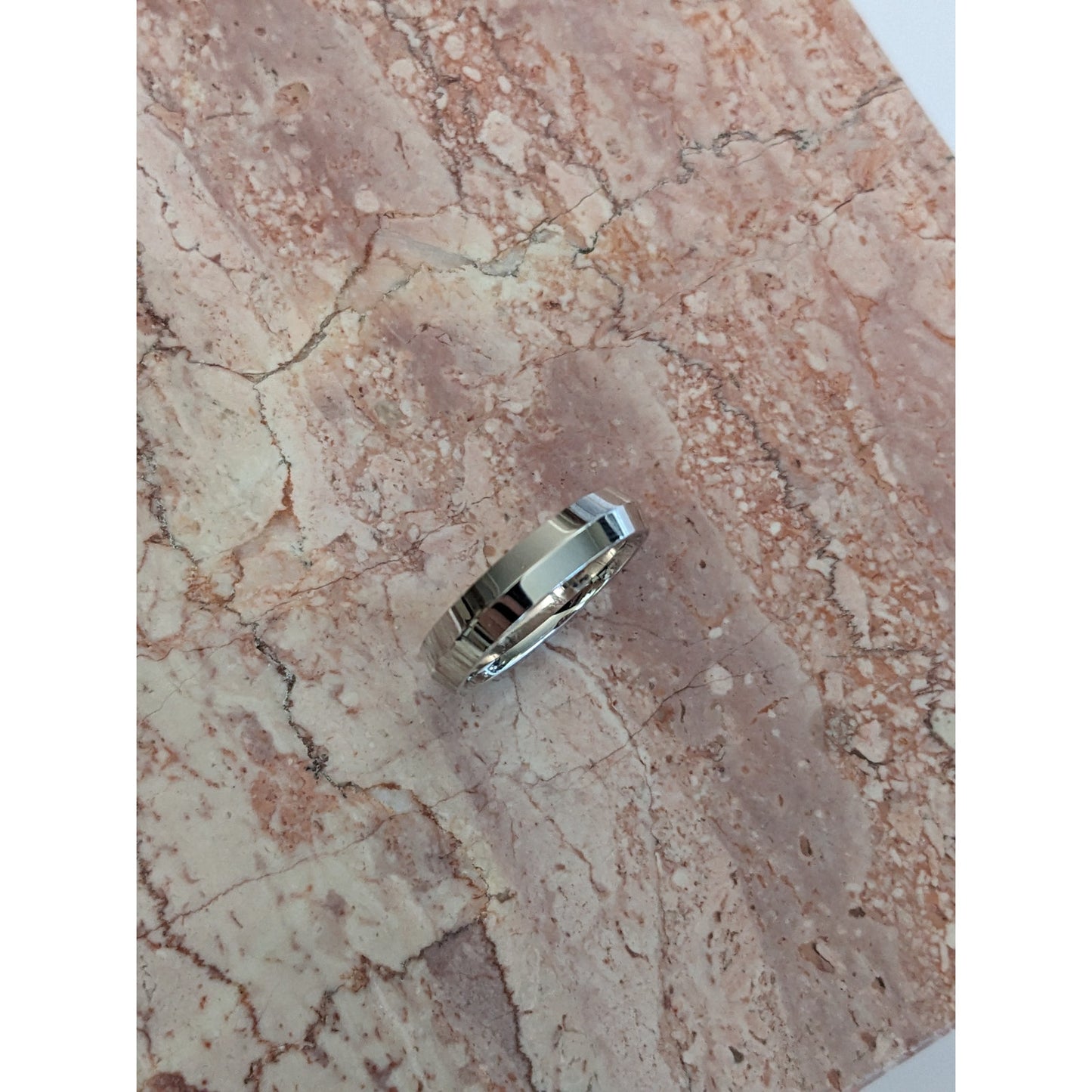 Estate 14k Solid White Gold Modern High Polish Beveled Wedding Band Ring Size 10