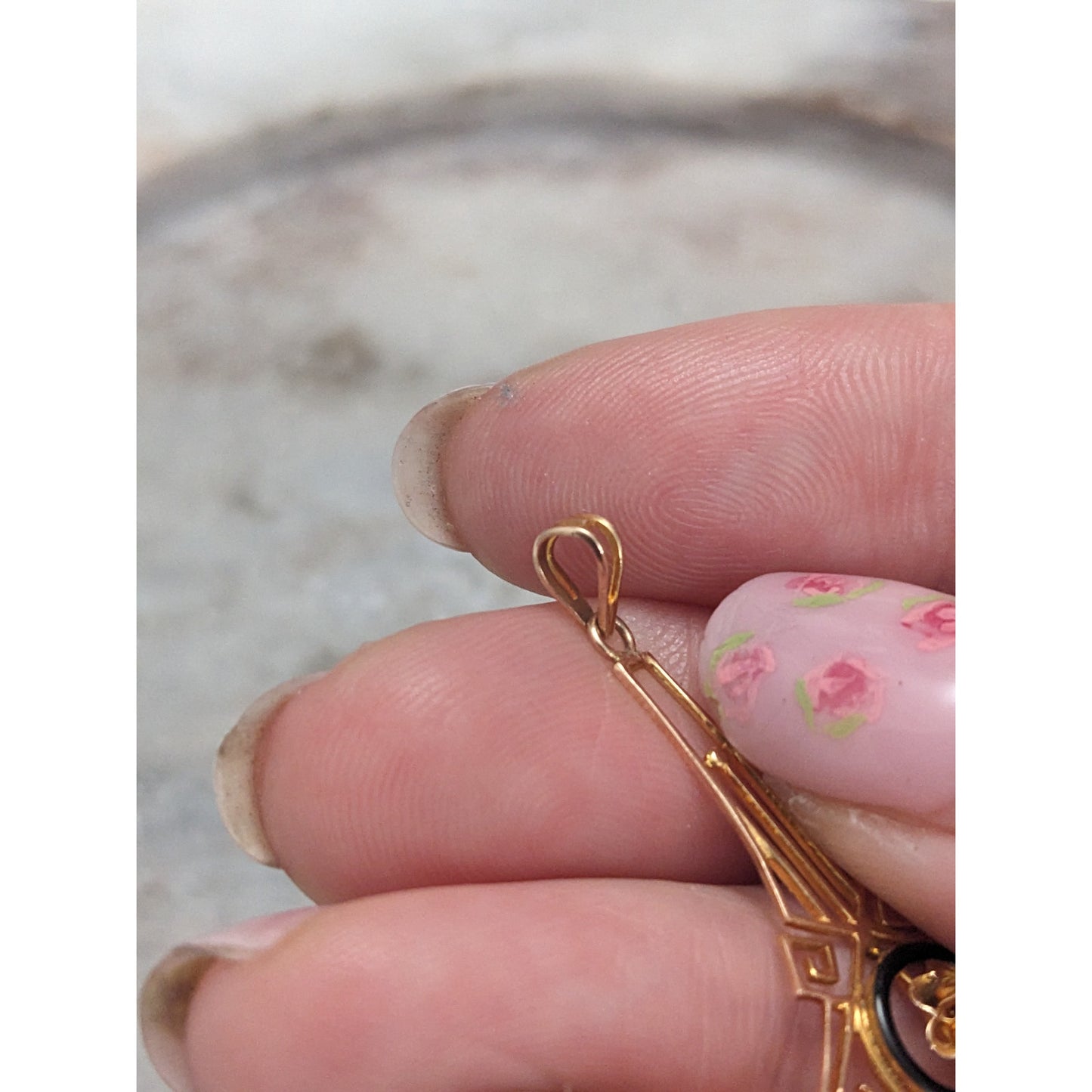 Vintage 10k Yellow Gold Pearl and Black Enamel Lavalier pendant