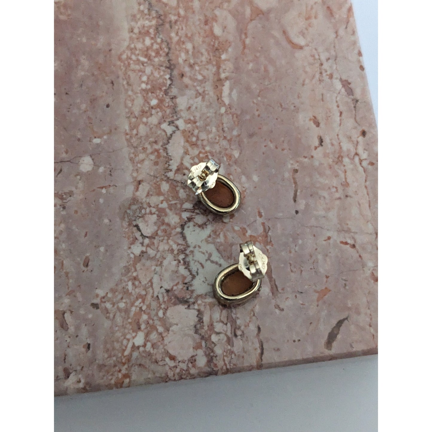 Vintage 10k Yellow Gold Cameo Carved Portrait Stud Earrings
