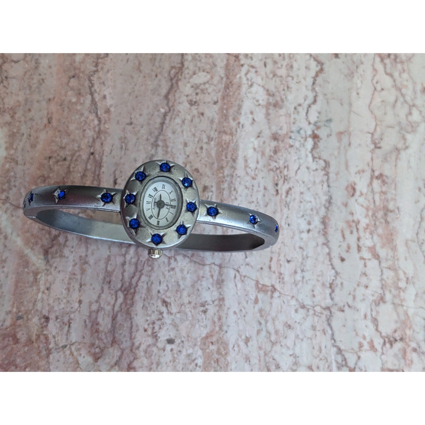 Preowned eee.space Star Watch Silver Tone with Blue Accent Stones