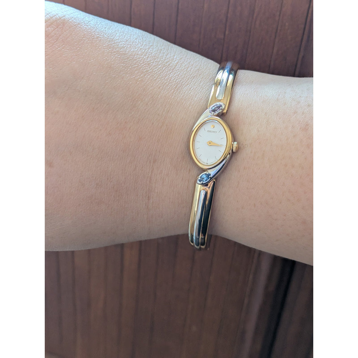 Vintage 1990s Seiko Two Tone Bangle Quartz Watch Dainty Dial Pink and Blue Stone